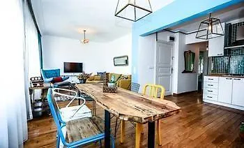 Tarus Bosphorus Apartments Cihangir Istanbul Hotel