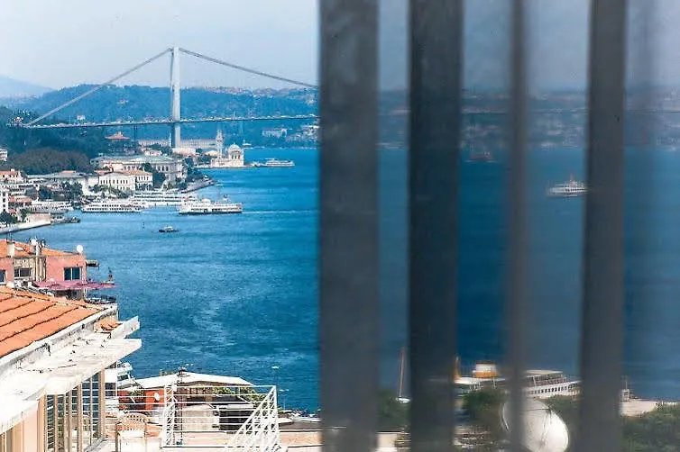Tarus Bosphorus Apartments Cihangir Istanbul 3*,